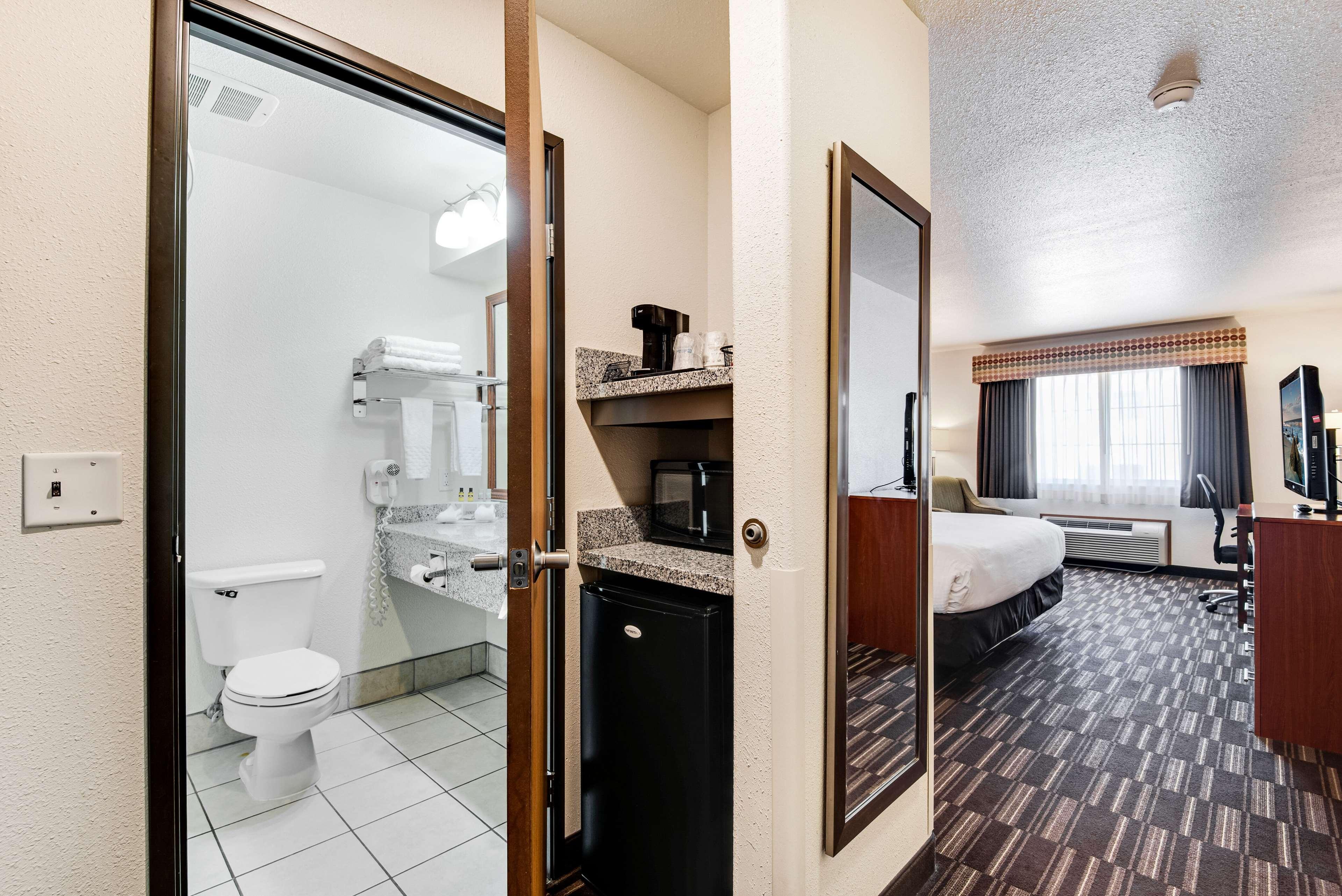 Best Western Firestone Inn & Suites Лонґмонт Екстер'єр фото