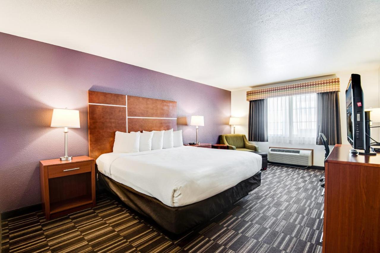 Best Western Firestone Inn & Suites Лонґмонт Екстер'єр фото